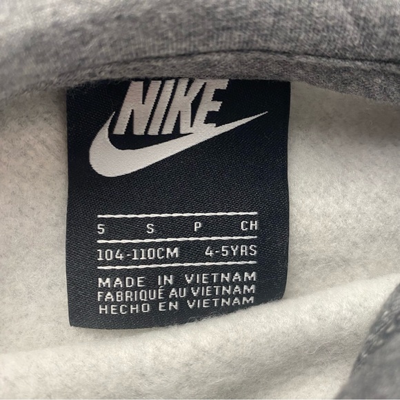 NWT Nike Kids Heather Grey Hoodie Sweatshirt - Size S (4-5yrs) - Picture 5 of 9